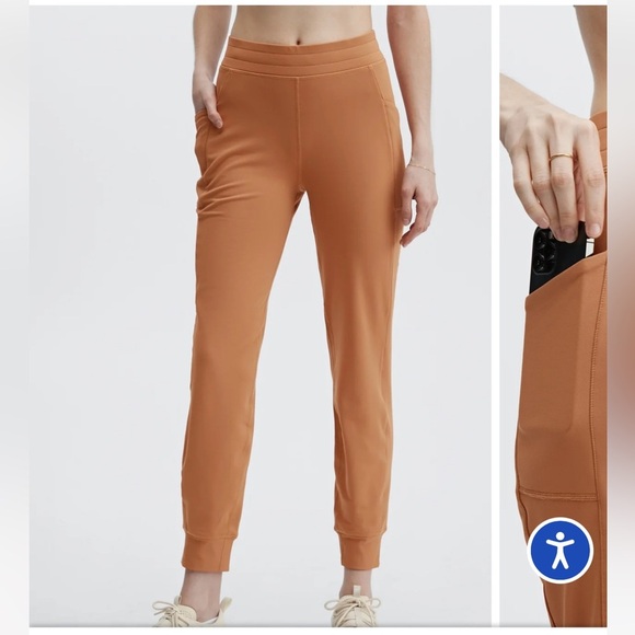 NWT! Fabletics On-The-Go Cold Weather Joggers - Color: Sequoia - Picture 2 of 6